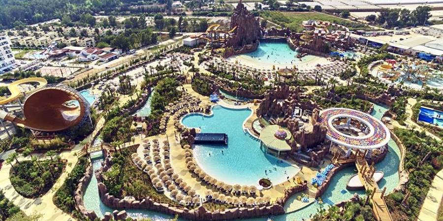 Land der Legenden Seite: Themenpark Nervenkitzel & Fahrgeschäfte